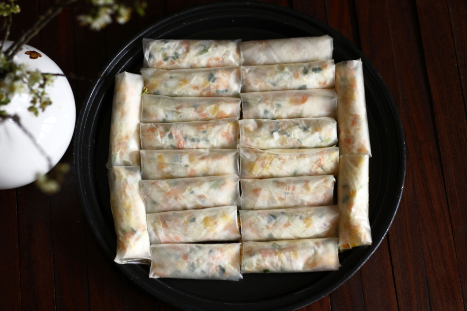 Cách rán nem hải sản không bị vỡ, bí quyết Để món nem hoàn hảo