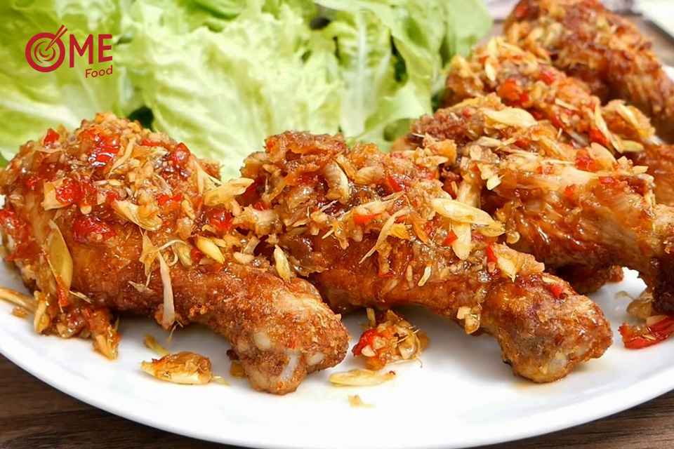 Chế biến gà chiên nước mắm