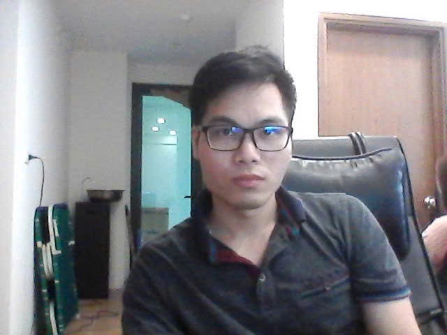 Tiểu sử và sự nghiệp nghệ sĩ hài lê nam